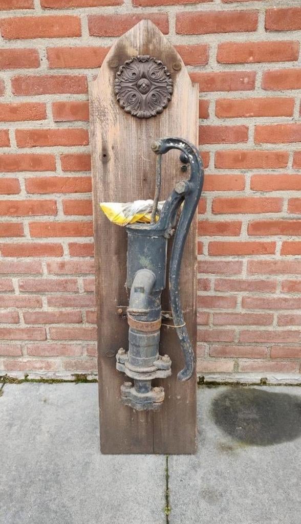 Gietijzeren waterpomp., Ophalen, Gebruikt, Handmatig, Overige typen