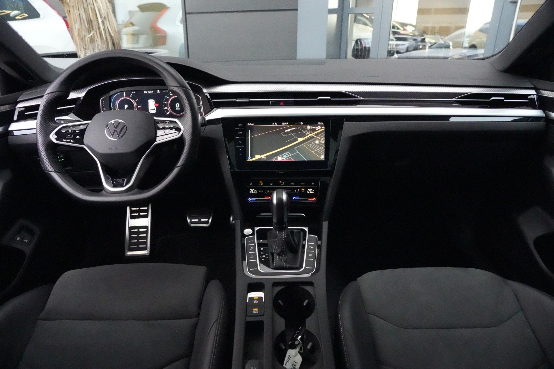 Volkswagen Arteon Shooting Brake 1.4 TSI eHybrid R-Line Busi, Auto's, Arteon, Gebruikt, Zwart, Hybride Elektrisch/Benzine
