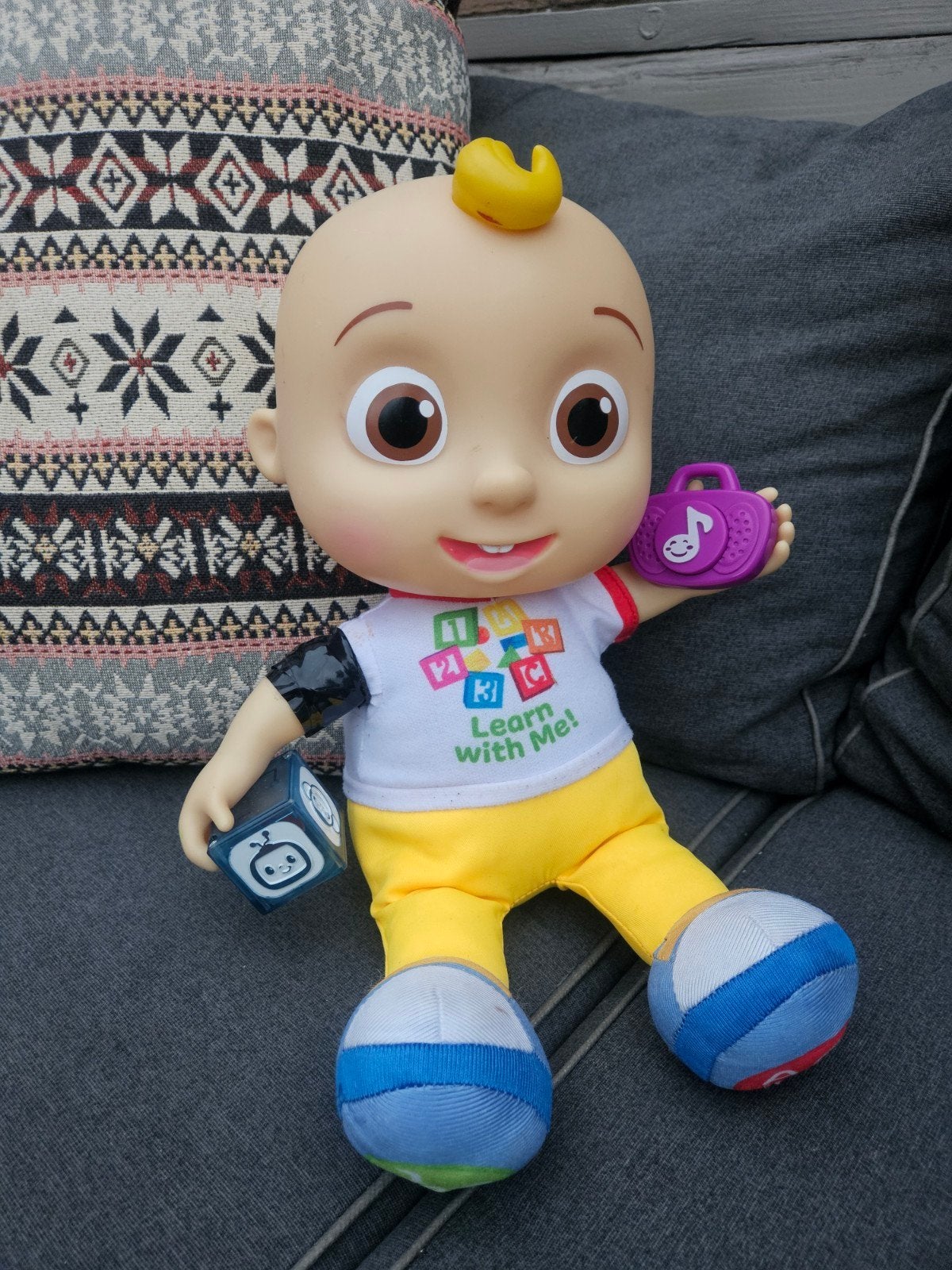 Cocomelon JJ interactieve pop engelstalig, Kinderen en Baby's, Ophalen, Zo goed als nieuw, Taal en Lezen, Met licht