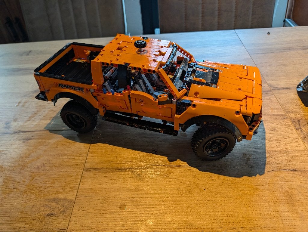 Te koop: LEGO Technic : Kit Ford F-150 Raptor 42126, Compleet, Lego, Ophalen of Verzenden, Zo goed als nieuw