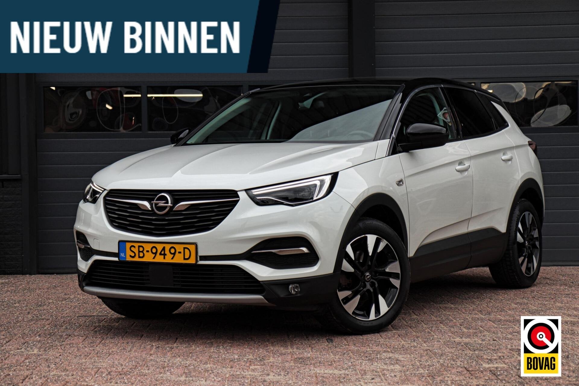 Opel Grandland X 1.2 Turbo Ultimate |LED|PANODAK|STOELVERW.|, Voorwielaandrijving, Gebruikt, Euro 6, 1199 cc