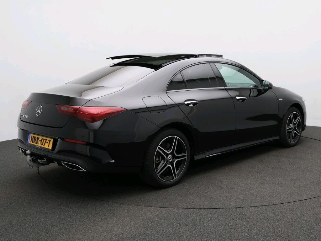 Mercedes-Benz CLA-Klasse 250 e AMG Nightpakket Plug-In Hybri, 4 cilinders, Zwart, Bedrijf, Hybride Elektrisch/Benzine