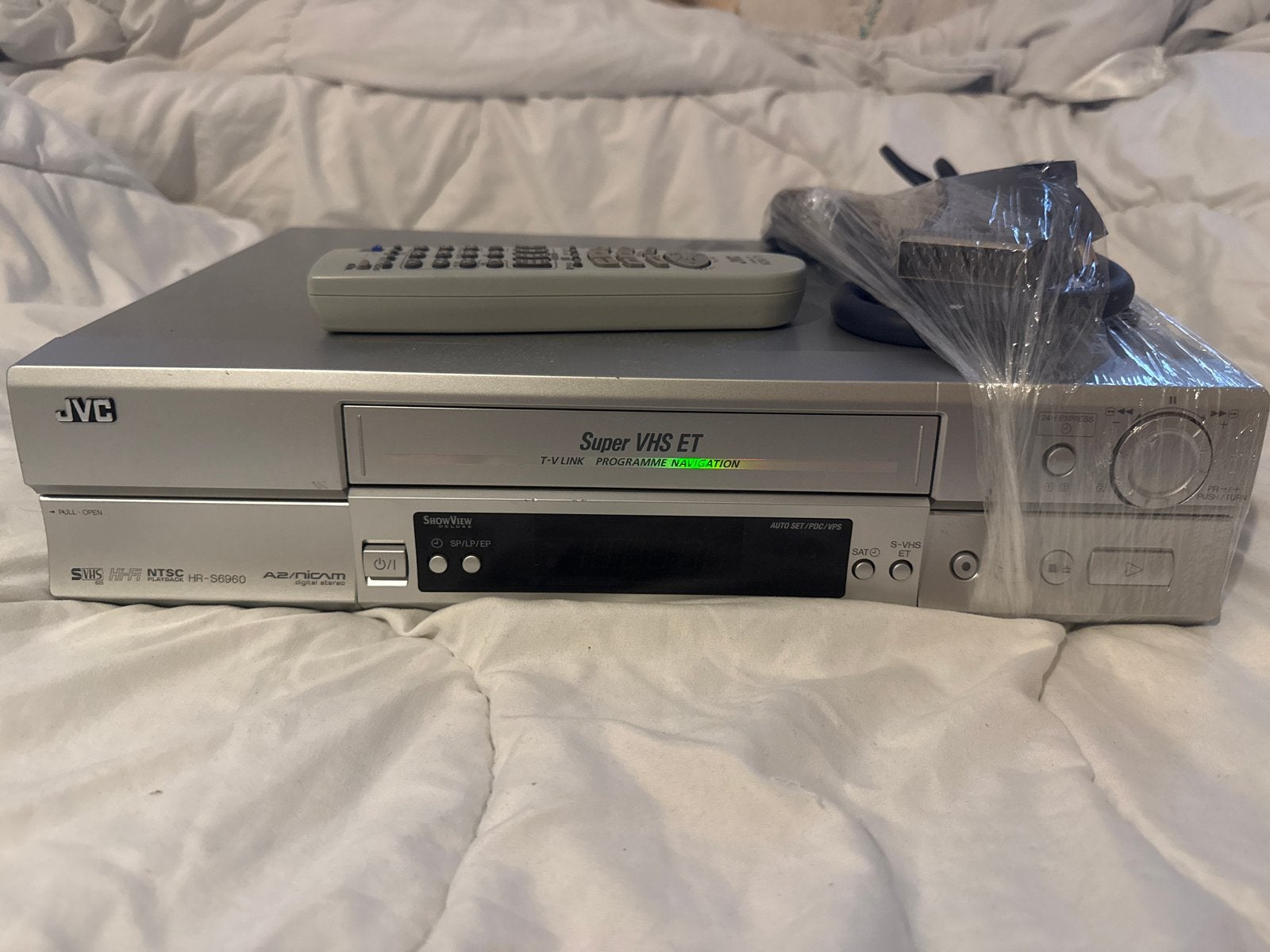 JVC HR-S6960 Super VHS videorecorder met afstandsbediening, Ophalen of Verzenden, Gebruikt, VHS-speler of -recorder