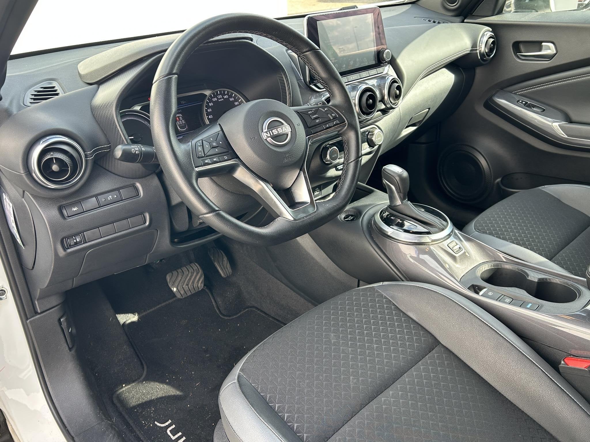 Nissan Juke 1.6 Hybrid N-Design / Automaat / Apple Carplay /, Auto's, Nissan, Gebruikt, Wit, Origineel Nederlands, Bedrijf