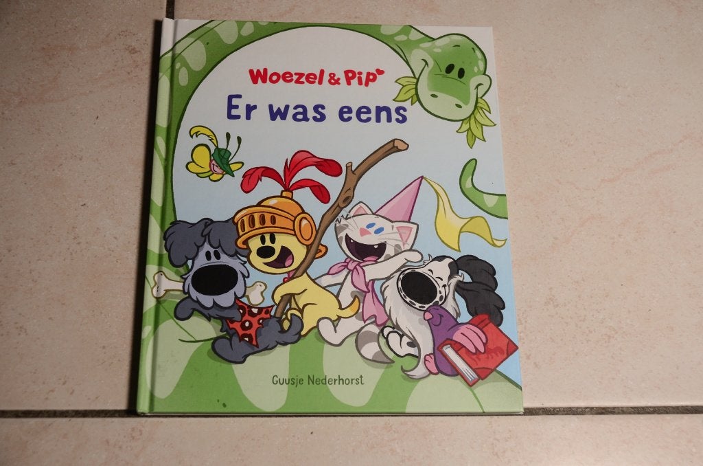 Er was eens Woezel & Pip / Guusje Nederhorst, Fictie algemeen, Jongen of Meisje, Ophalen of Verzenden, Zo goed als nieuw