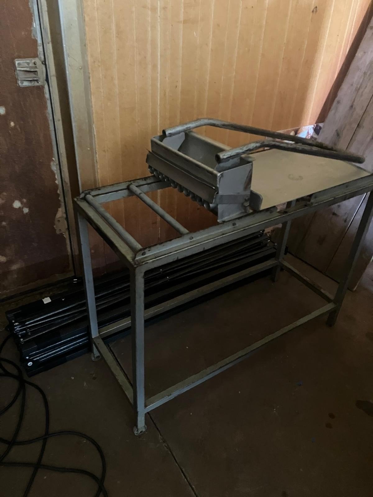 Spijspillen machine, Ophalen