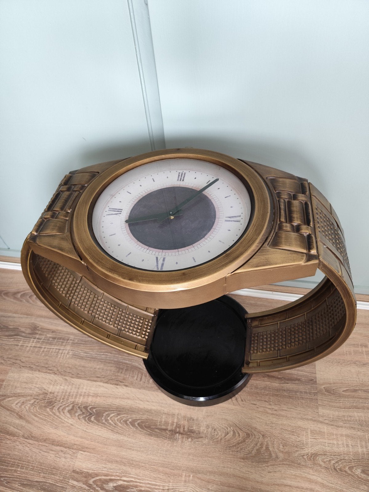 Unieke XL Horloge Klok tafel - Goudkleurig Design, Ophalen of Verzenden, Zo goed als nieuw, Analoog, Staande klok