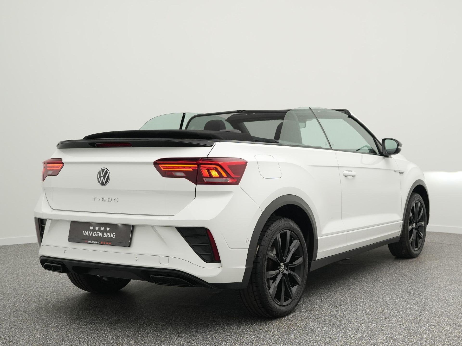 Volkswagen T-Roc Cabrio 1.5 TSI 150pk R-Line | Trekhaak | St, Voorwielaandrijving, Stof, 4 cilinders, Wit