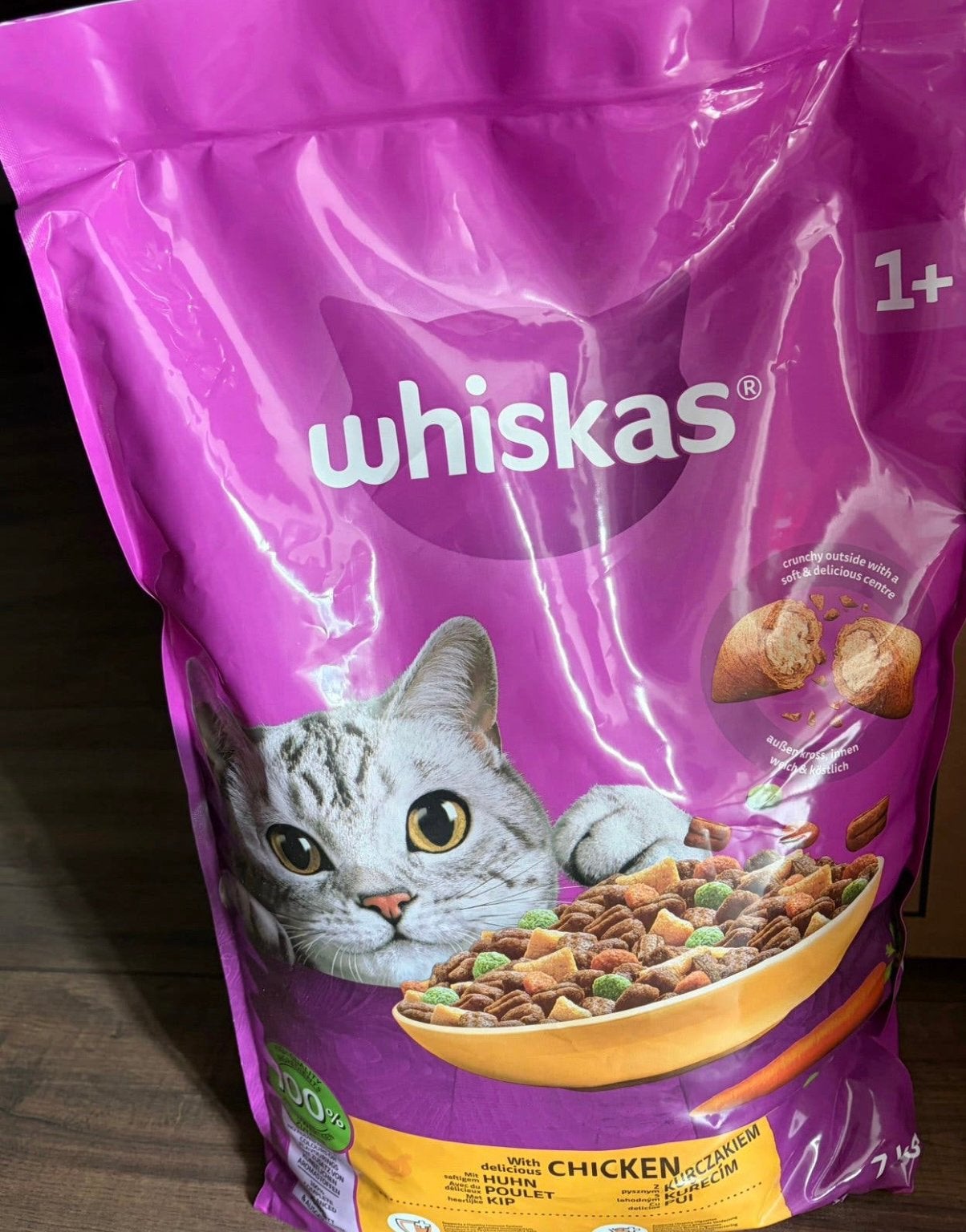 Whiskas chicken, Ophalen, Kat