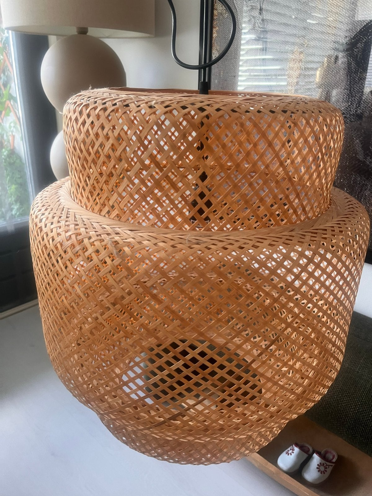 hanglamp Sinnerlig Ikea, Huis en Inrichting, Lampen | Hanglampen, Ophalen, Zo goed als nieuw, Natuurlijk materiaal, E27 (groot)