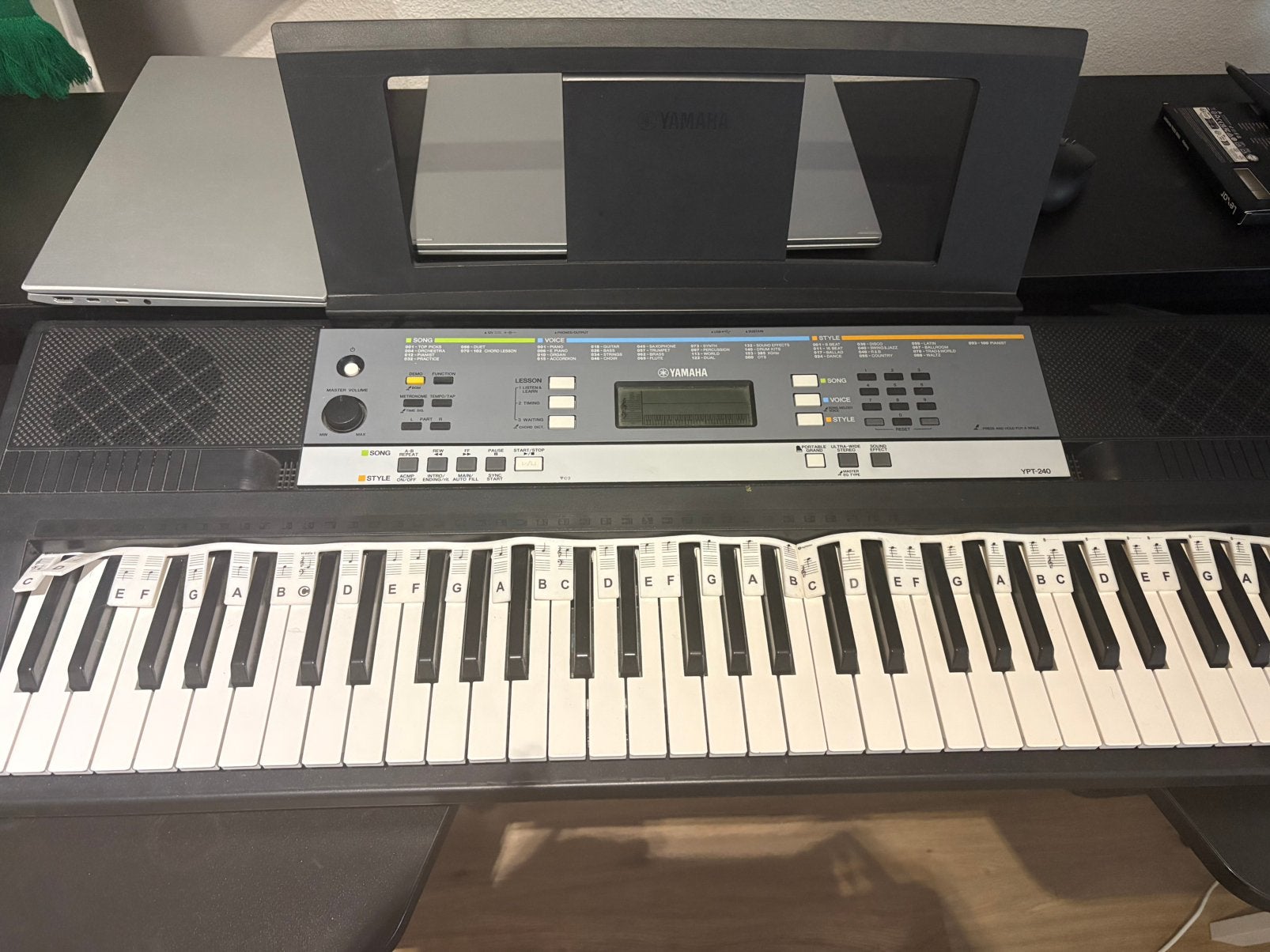Mooue keyboard te koop!, Ophalen, Zo goed als nieuw, 61 toetsen, Overige merken