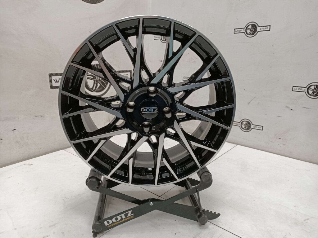 Dotz Fuji lichtmetaal velgen 17"inch Ford Opel peugeot 4x108, Ophalen, Gebruikt, 17 inch, Velg(en)