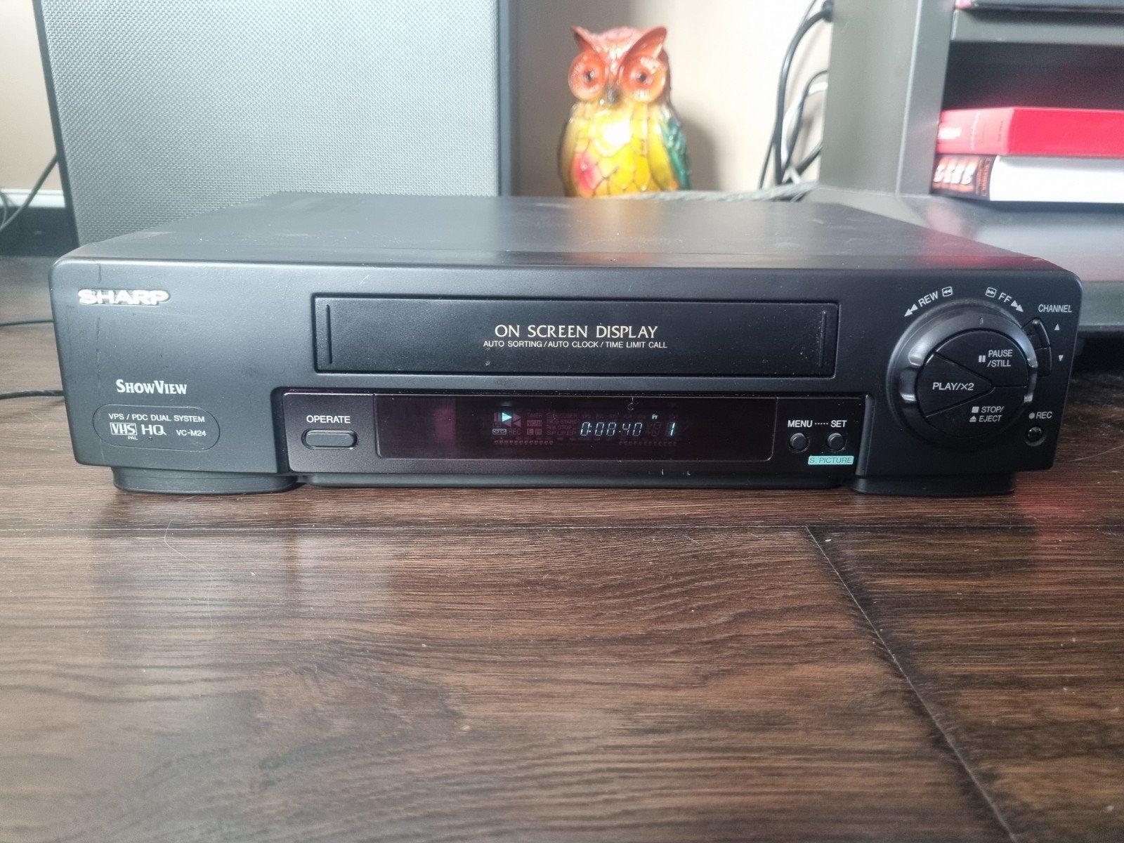 Sharp ShowView VHS HQ VC-M24 Videorecorder, Ophalen of Verzenden, Gebruikt, VHS-speler of -recorder