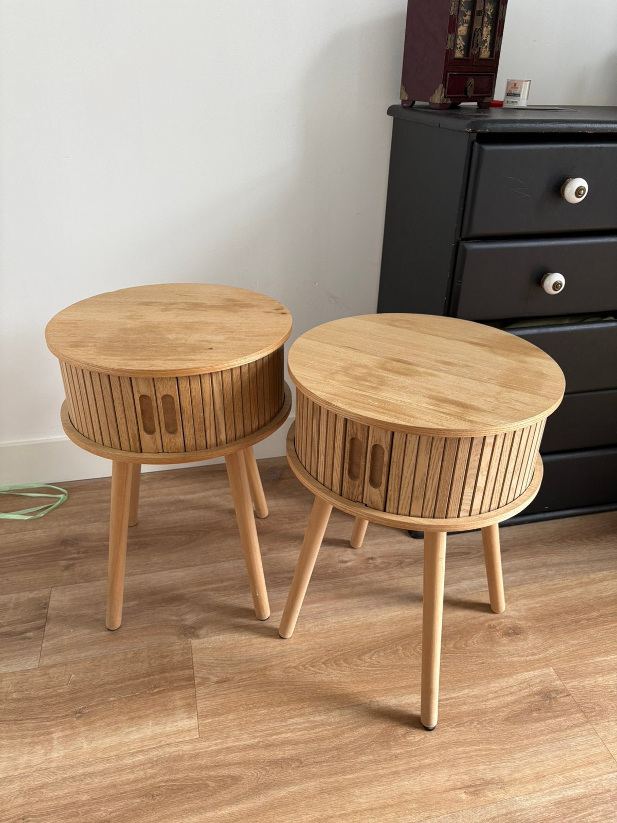 Houten nachtkastjes, Ophalen, Minder dan 45 cm, Zo goed als nieuw, Minder dan 55 cm