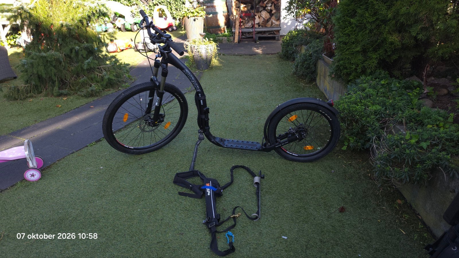 Stevige step met grote wielen en hondenbevestiging, Ophalen, Gebruikt, Gewone step, Kickbike