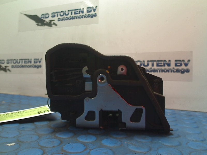 Portierslot Rechts Achter BMW 5 serie Touring (F11) A053702, Gebruikt, Petuelring 130, München 80809, , Duitsland, BMW, Bayerische Motoren Werke AG