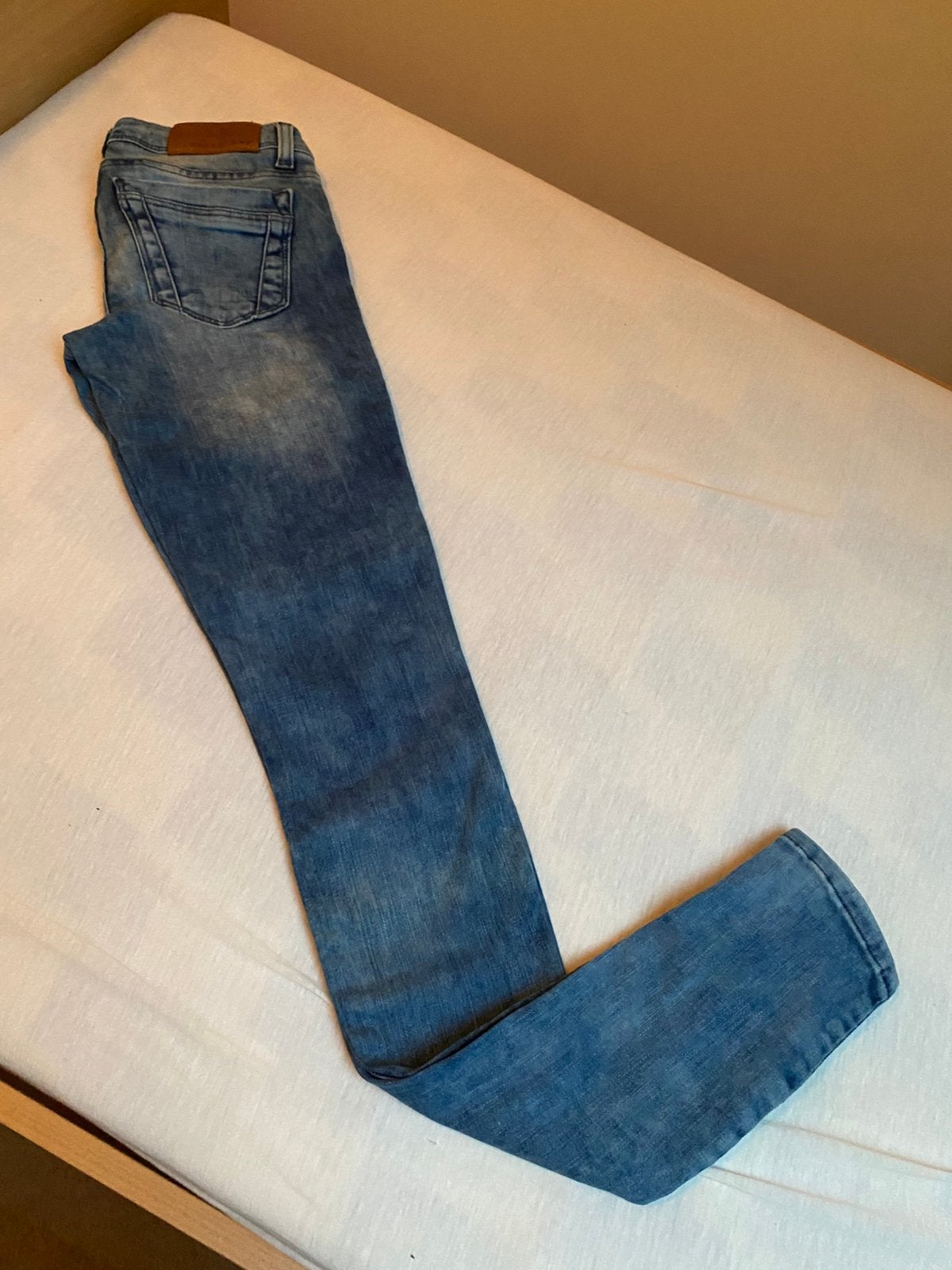 Jeans Noisy May maat 26, Ophalen of Verzenden, Zo goed als nieuw, Blauw, W27 (confectie 34) of kleiner