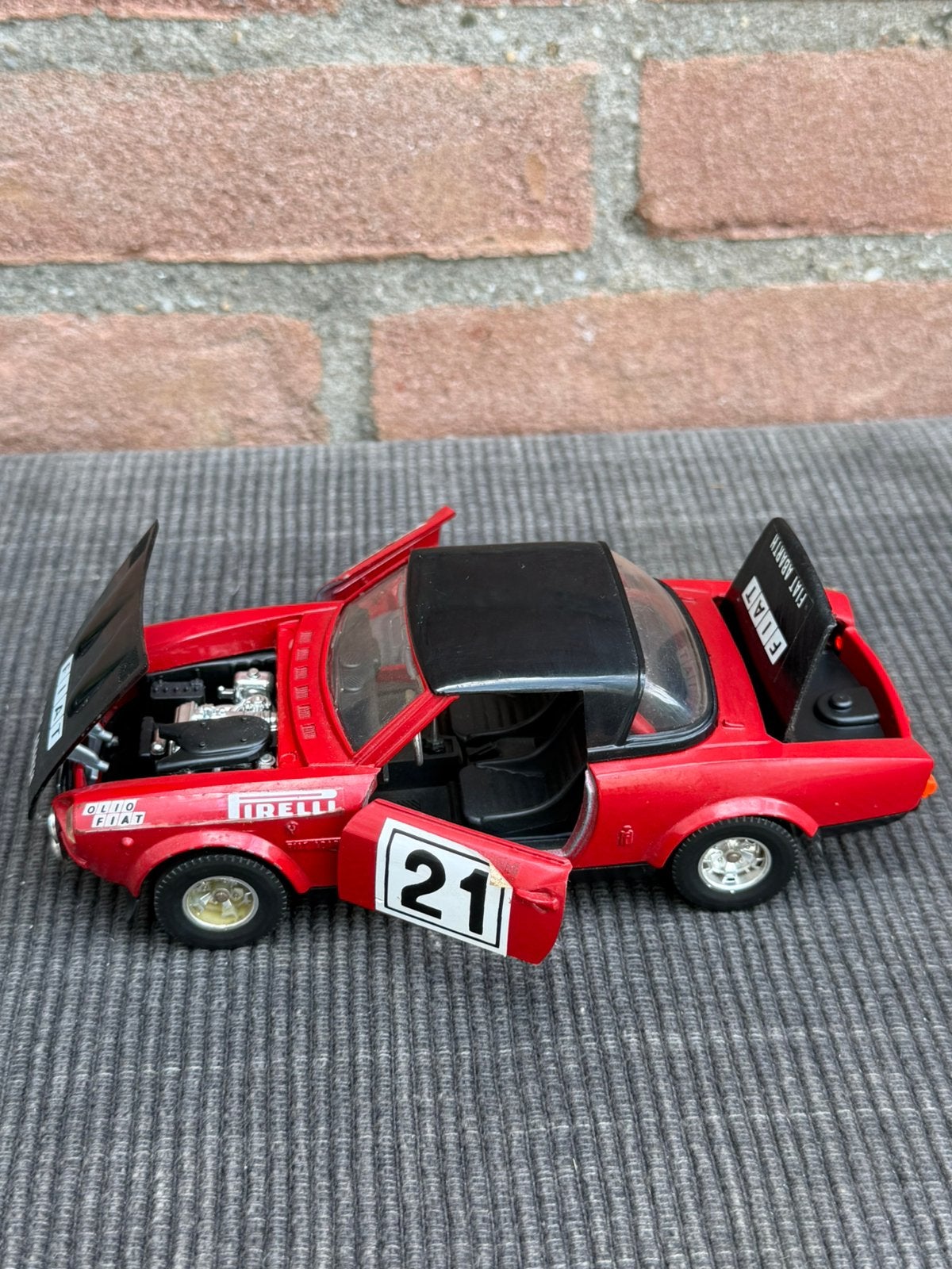 1:24 Fiat 124 Abarth rally, Ophalen of Verzenden, Gebruikt, Auto, Bburago