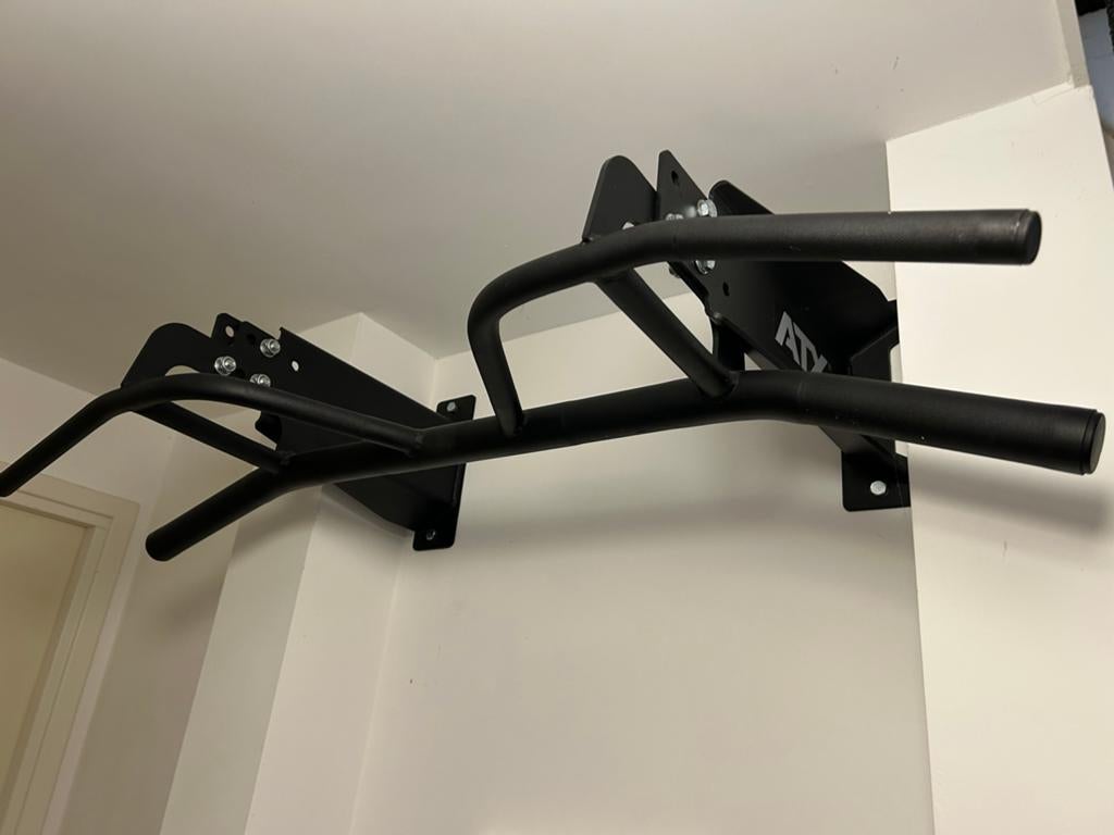 ATX Muurbevestigde Optrekstang - Zo goed als nieuw, Sport en Fitness, Fitnessmaterialen, Ophalen of Verzenden, Zo goed als nieuw