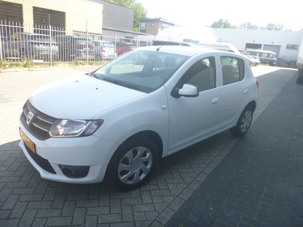 Dacia Sandero 0.9 TCE 66KW Stepway 2013 Wit, Auto's, Voorwielaandrijving, Stof, 937 kg, Wit