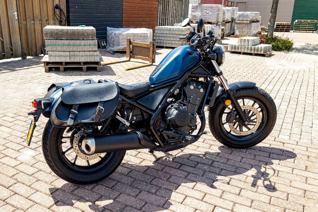 Honda Rebel CMX 500 met TomTom, druppellader, zadeltassen, Motoren, 2 cilinders, Occasion, Chopper, Particulier