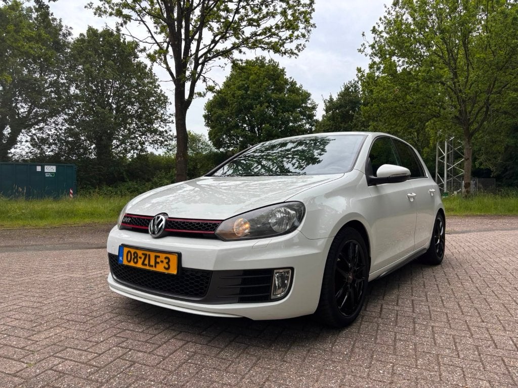 Volkswagen Golf 2.0 GTI 155KW 2013 Wit, Auto's, Volkswagen, Voorwielaandrijving, Zwart, 4 cilinders, 1984 cc