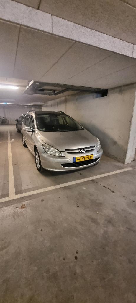 Peugeot 307 1.6 16V €800 NW APK, Stof, 4 cilinders, Origineel Nederlands, Stationwagon