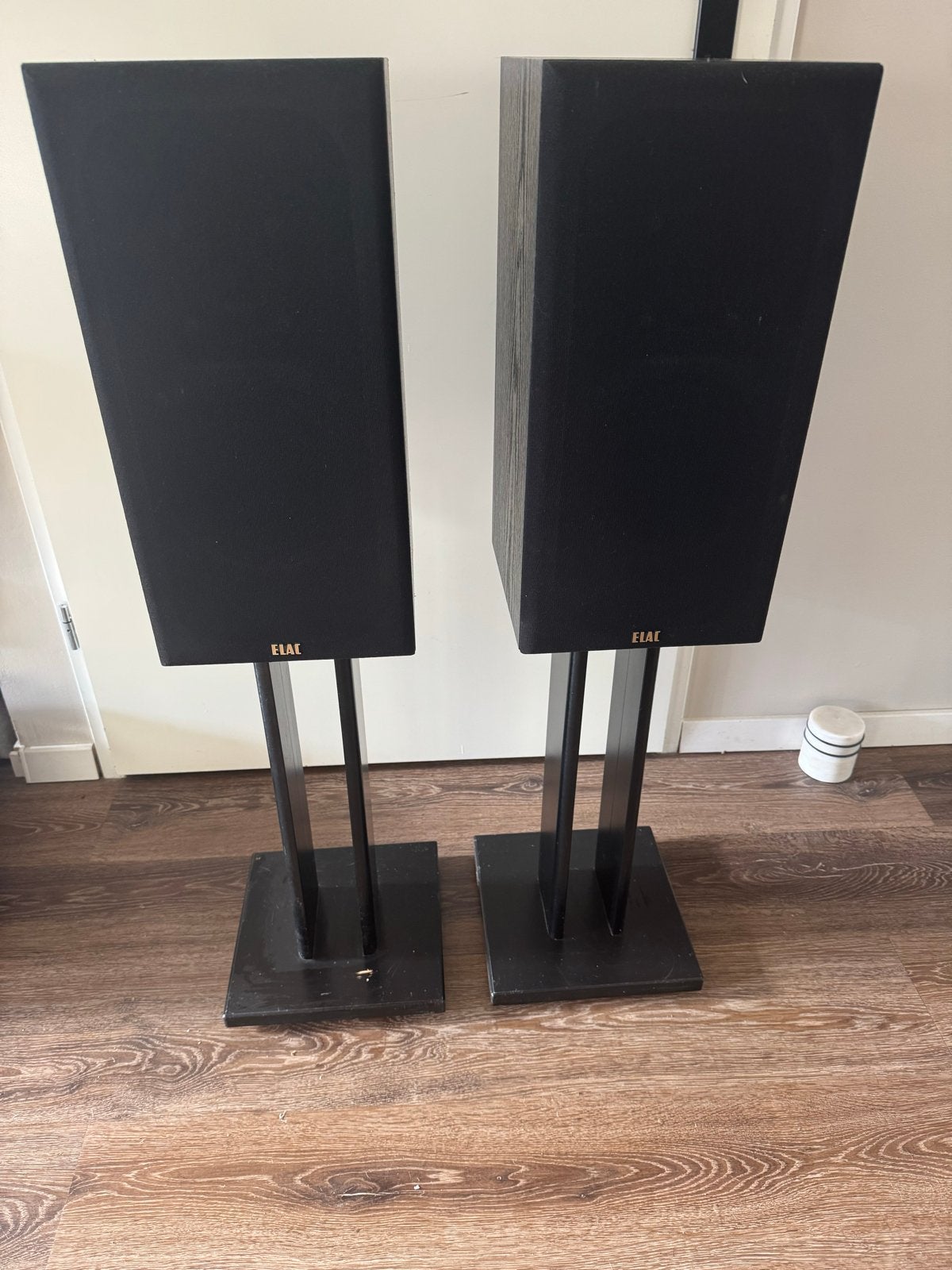 ELAC ELX 8060 Boekenplank Luidsprekers met Stands, Audio, Tv en Foto, Gebruikt, 60 tot 120 watt, Geschikt voor surround/home cinema