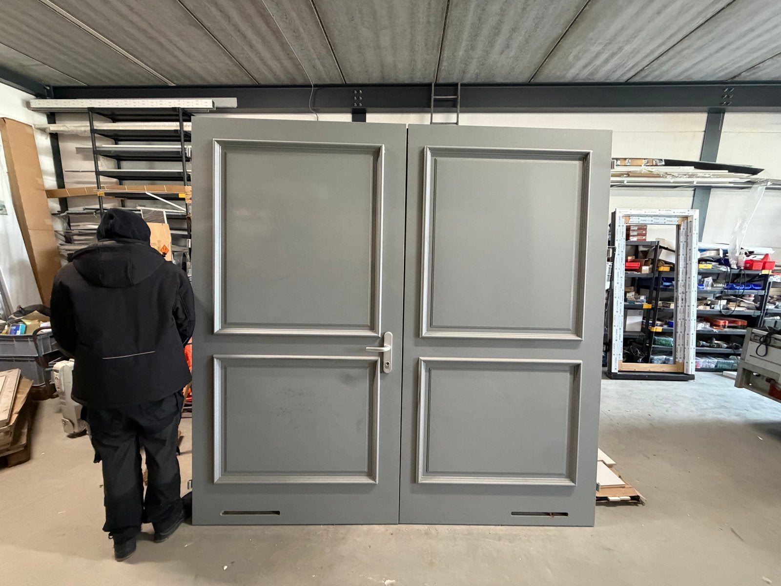 Grote openslaande garagedeuren - Grijs, Gebruikt, Garagedeur, Ophalen of Verzenden, Hout