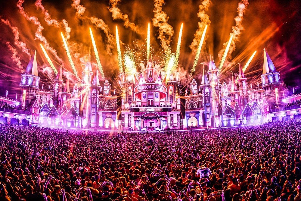 intents 3 dagen + camping ticket gezocht, Tickets en Kaartjes, Evenementen en Festivals, Eén persoon