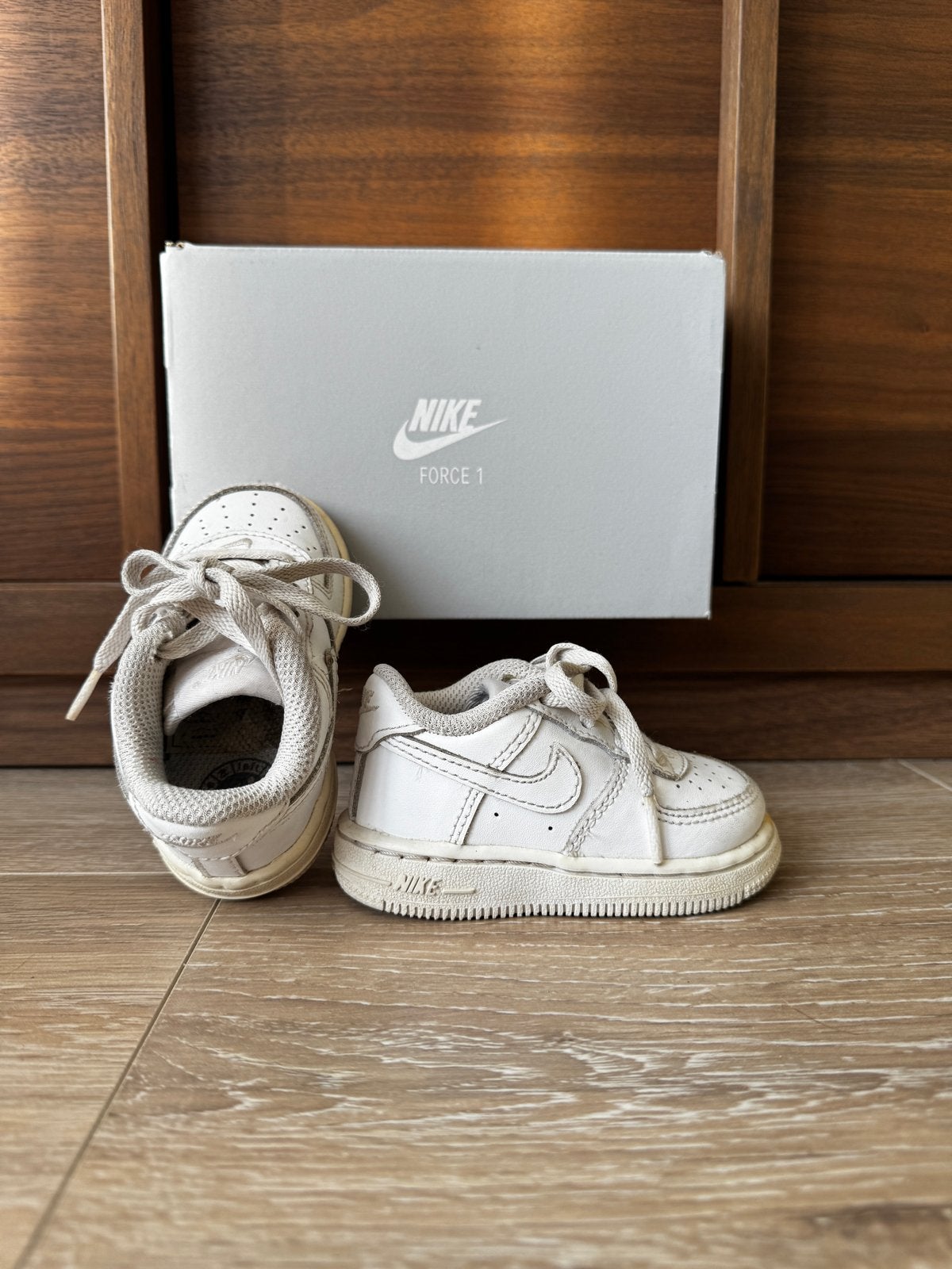 Nike Air Force 1 (baby) White - Maat 19,5, Kinderen en Baby's, Jongetje of Meisje, Ophalen of Verzenden, Nike, Gebruikt