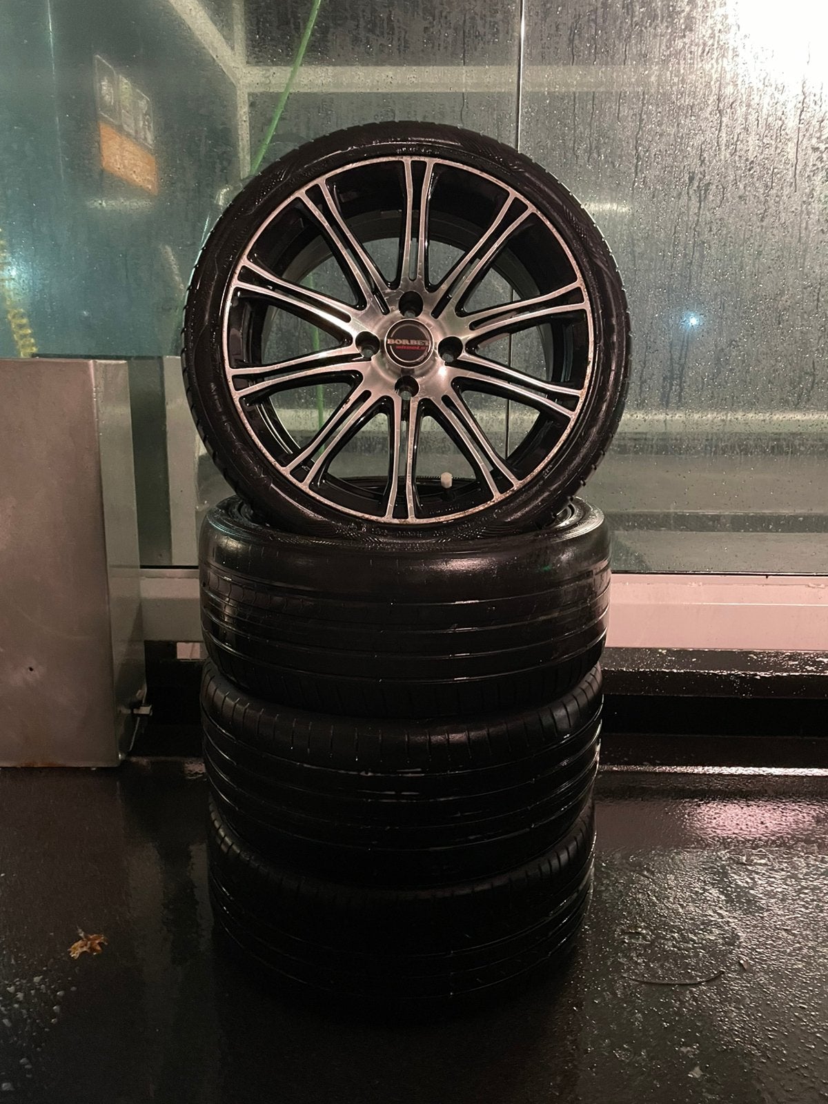 Borbet velgen en banden 4x108 17 inch, Auto-onderdelen, Ophalen, Gebruikt, Banden en Velgen, 17 inch