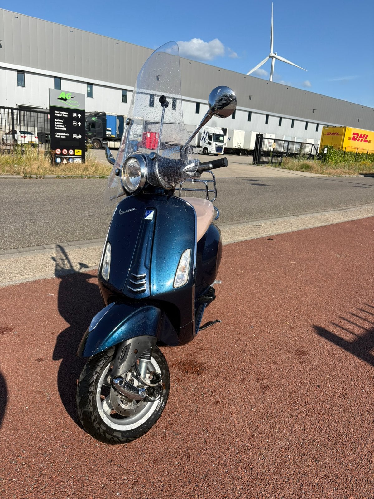 Vespa primavera 4t 4V touring 2017 uniek (gele plaat), Fietsen en Brommers, Scooters | Vespa, Ophalen, Overige modellen, Maximaal 45 km/u