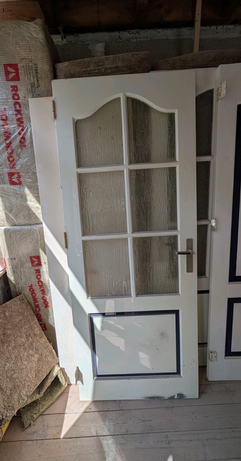 2 massief houten jaren '70 paneeldeuren, Tuin en Terras, Tuinhuizen, Gebruikt, 3 ramen of meer, Overige typen, Minder dan 200 cm