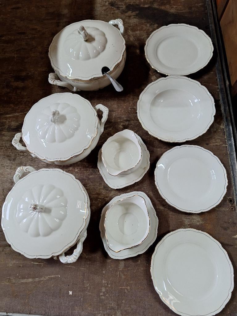 antieke schalen, borden en kommen, Ophalen
