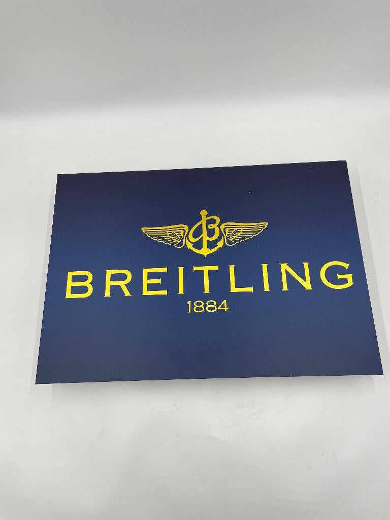 Reclamebord Breitling logo, aluminium, afmeting 40x57 cm, Ophalen of Verzenden, Nieuw, Reclamebord