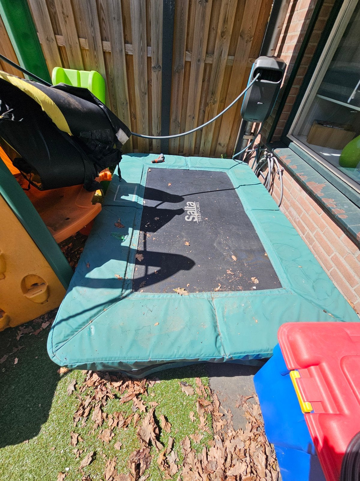 Trampoline met lichte beschadiging, Ophalen, Gebruikt