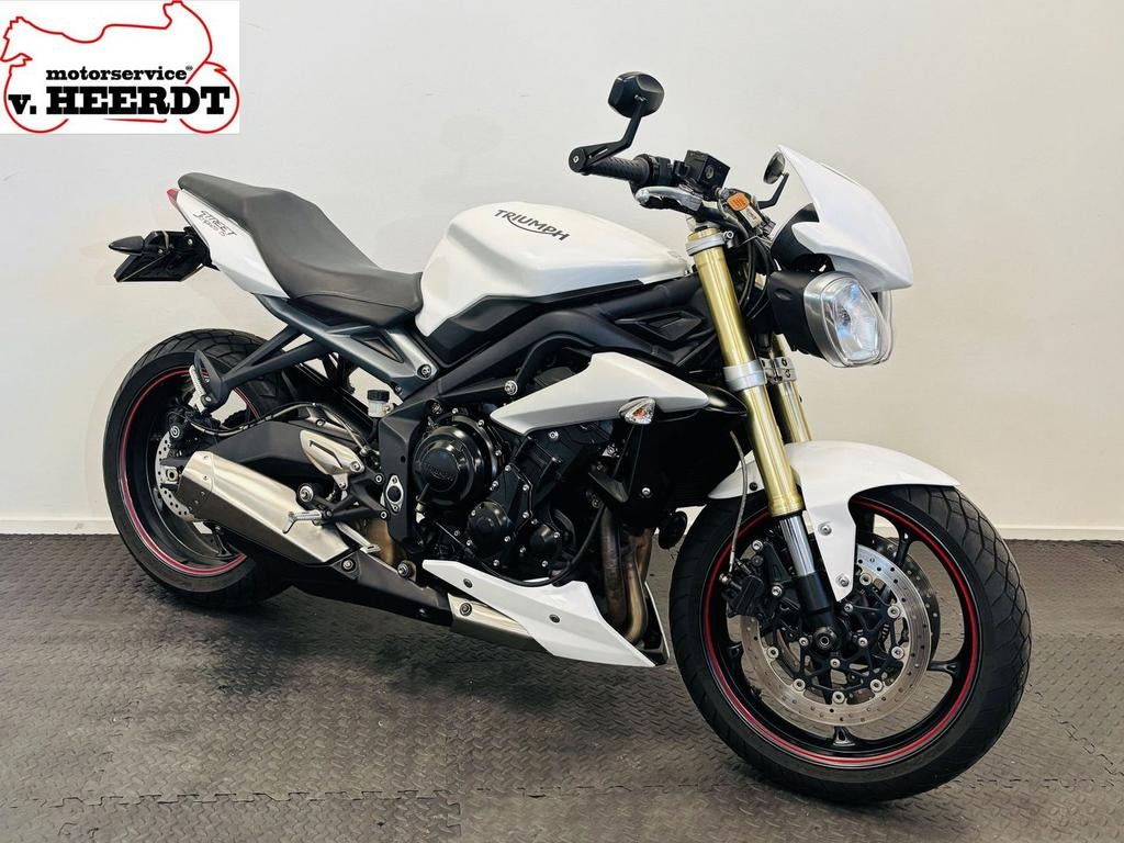 TRIUMPH STREET TRIPLE (bj 2016) 20,396 km, Motoren, Motoren | Triumph, Bedrijf, Naked bike, 3 cilinders