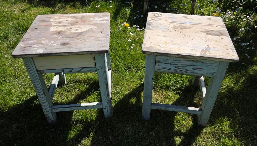 Set van 2 brocante tafeltjes met laatjes, Ophalen