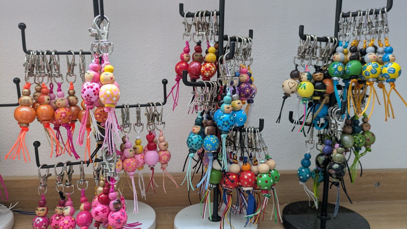 Gelukspoppetjes sleutelhangers in diverse kleuren en soorten, Ophalen of Verzenden, Nieuw, Knuffel of Figuurtje