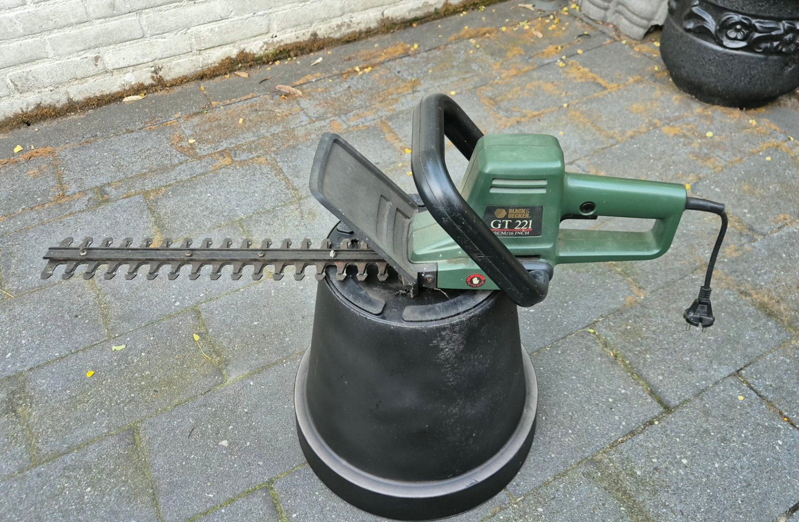 Heggen scharen ....  2keer gebruikt.  BLACK DECKER, Ophalen, Zo goed als nieuw, Elektrisch