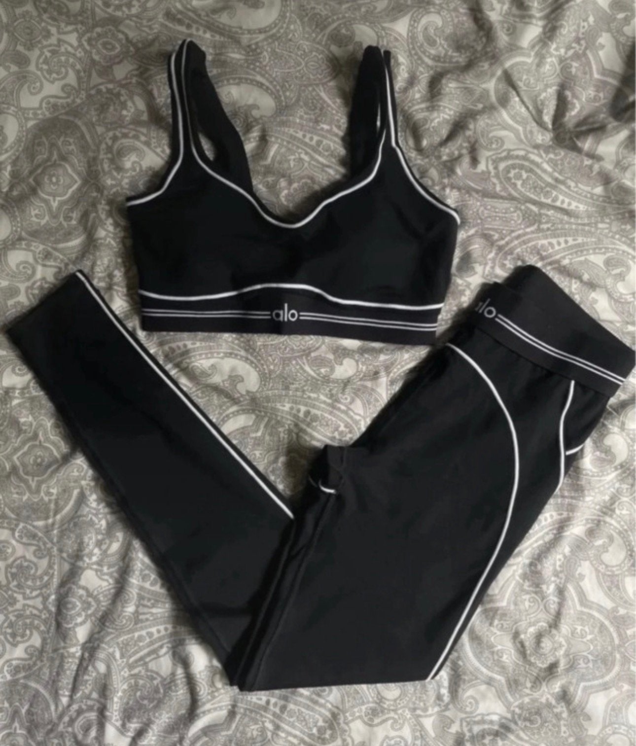 Alo sportset nieuw!, Kleding | Dames, Sportkleding, Zwart, Nieuw, Ophalen of Verzenden, Maat 36 (S)