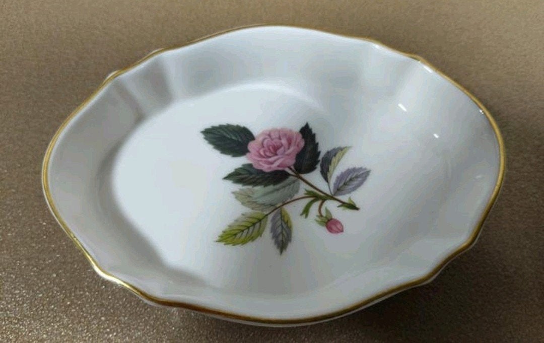 Wedgwood Hathaway Rose schaaltje, Made in England, Verzenden