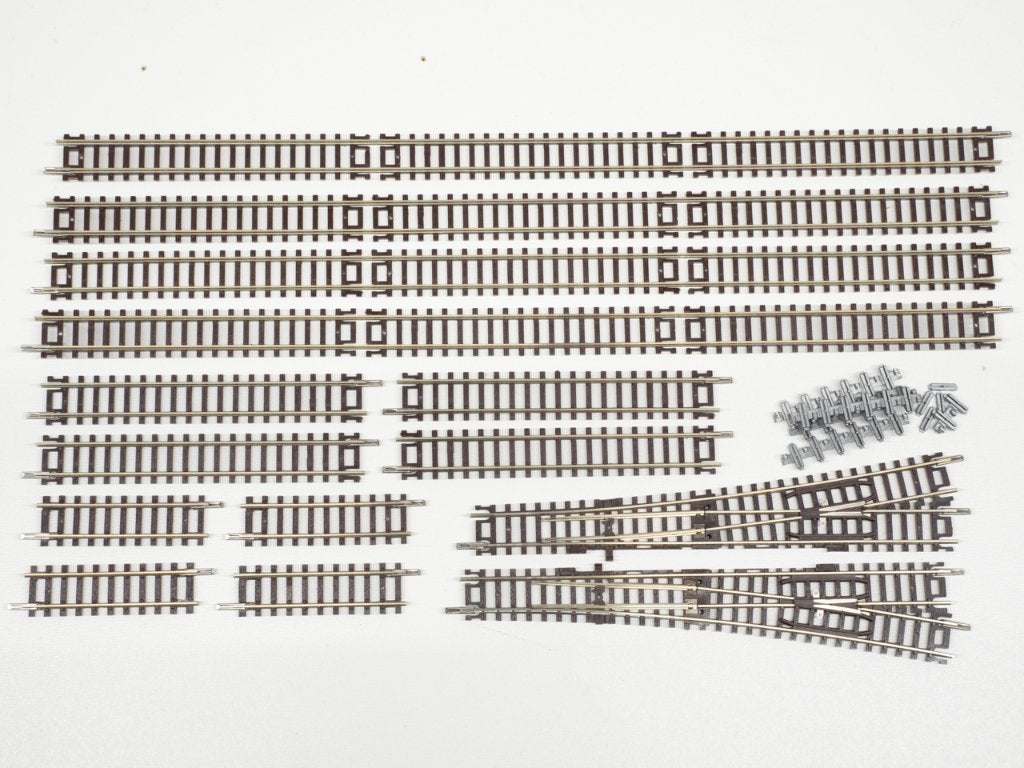 Kleine partij Fleischmann N-rails en wissels, zonder bedding, Gelijkstroom, Verzenden, Fleischmann, Rails