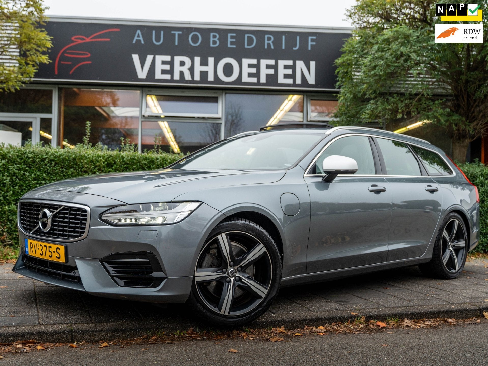 Volvo V90