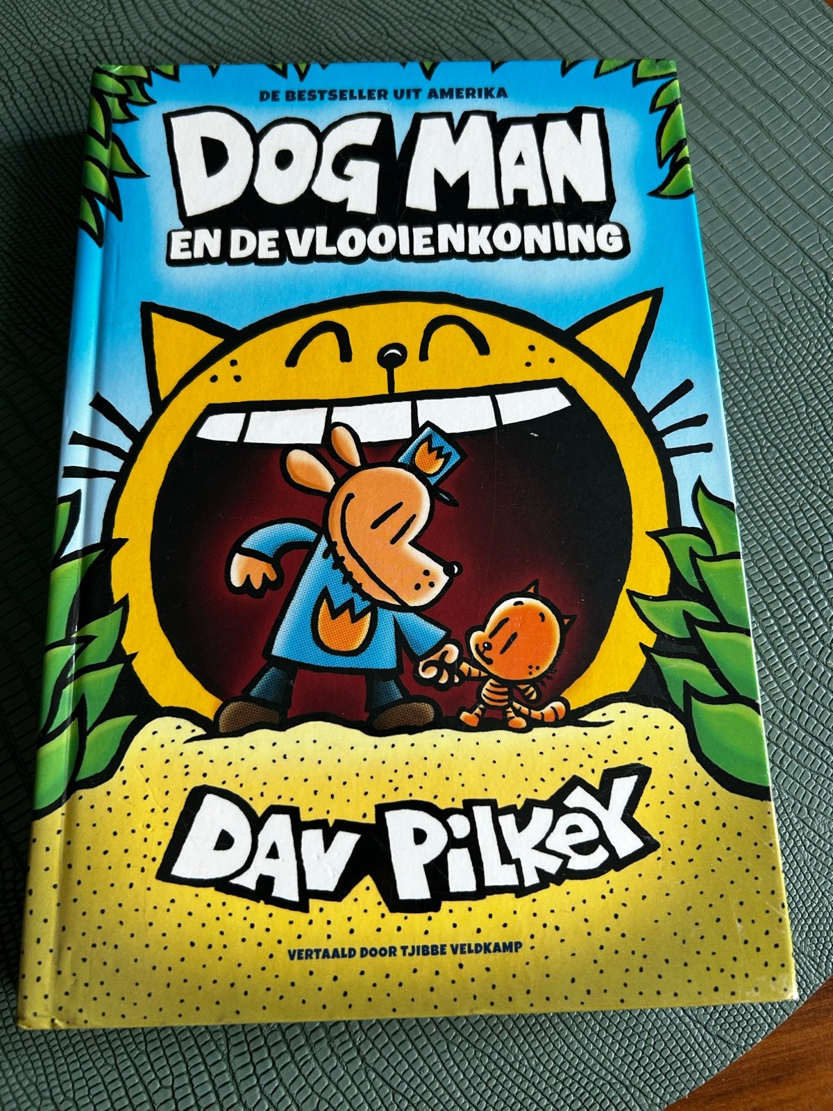 Dog Man en de Vlooienkoning - Dav Pilkey, Ophalen of Verzenden, Zo goed als nieuw, Fictie