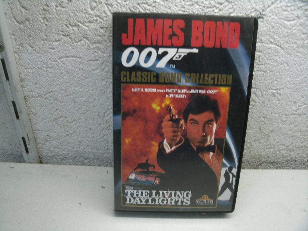 vhs 46b the living day lights, Cd's en Dvd's, Alle leeftijden, Ophalen of Verzenden, Gebruikt, Actie en Avontuur
