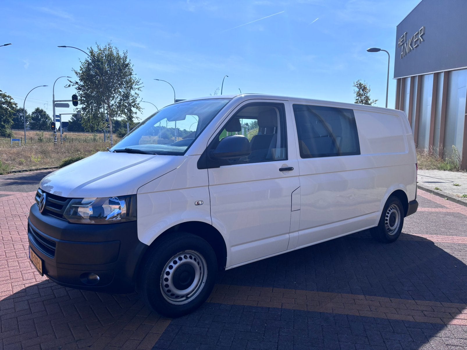 Vw Transporter dubbel cabine lengte 2 airco 2.0 D 62KW 2015, Auto's, Bestelauto's, Voorwielaandrijving, Euro 5, Stof, 4 cilinders