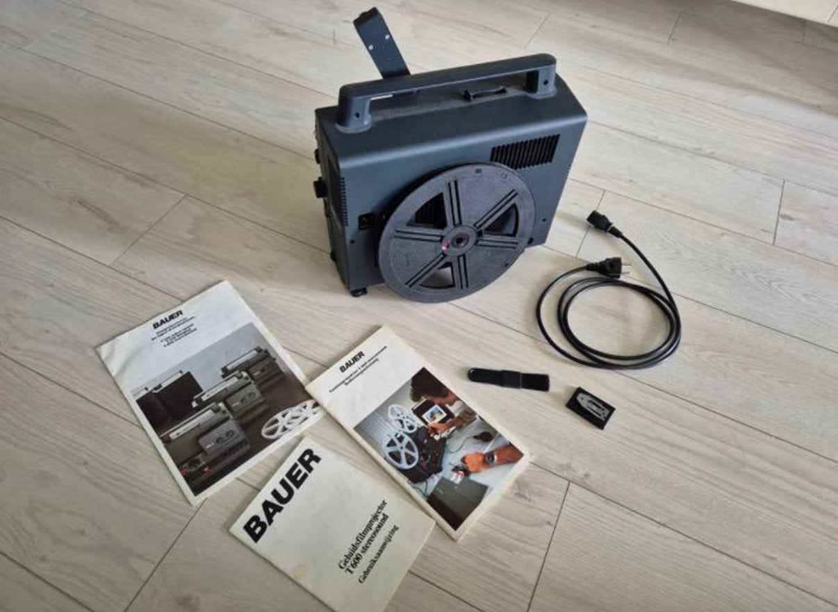 Vintage Bauer T600 StereoSound (Super8 films – met geluid), Ophalen of Verzenden, 1960 tot 1980, Projector