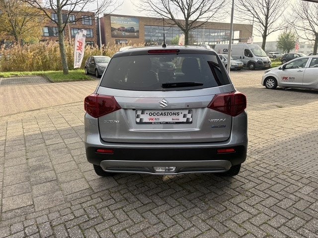 Suzuki Vitara 1.5 Hybrid Select | Navi | Camera | Cruise | 4, Auto's, Stof, Gebruikt, 4 cilinders, 400 kg